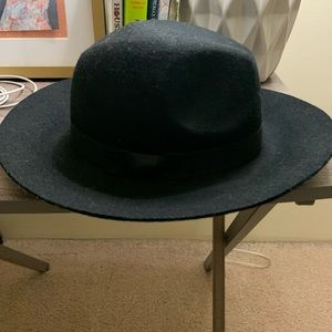 Black hat